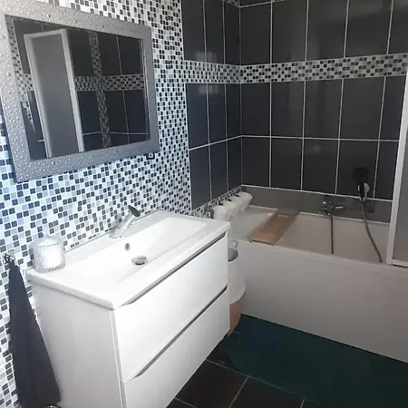 Villa Avec Piscine Proche Des Plages *