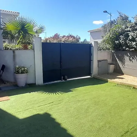 Avec Piscine Proche Des Plages